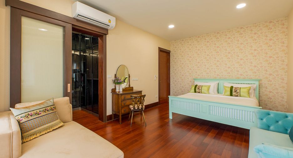 For rent and for sale 7 bedrooms house in Saraphi, Chiang Mai