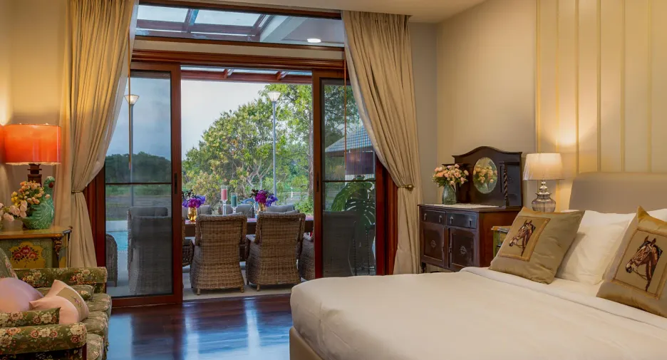 For rent and for sale 7 bedrooms house in Saraphi, Chiang Mai