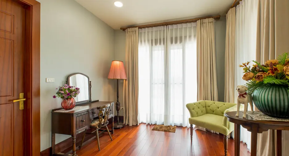 For rent and for sale 7 bedrooms house in Saraphi, Chiang Mai