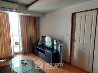 For sale 2 bed condo in Khlong Toei, Bangkok