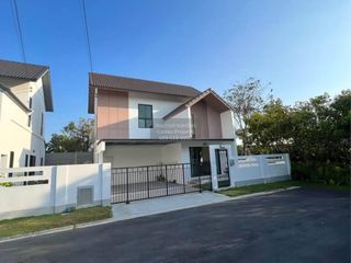 Casa en venta de 3 habitaciones en Bang Yai, Nonthaburi