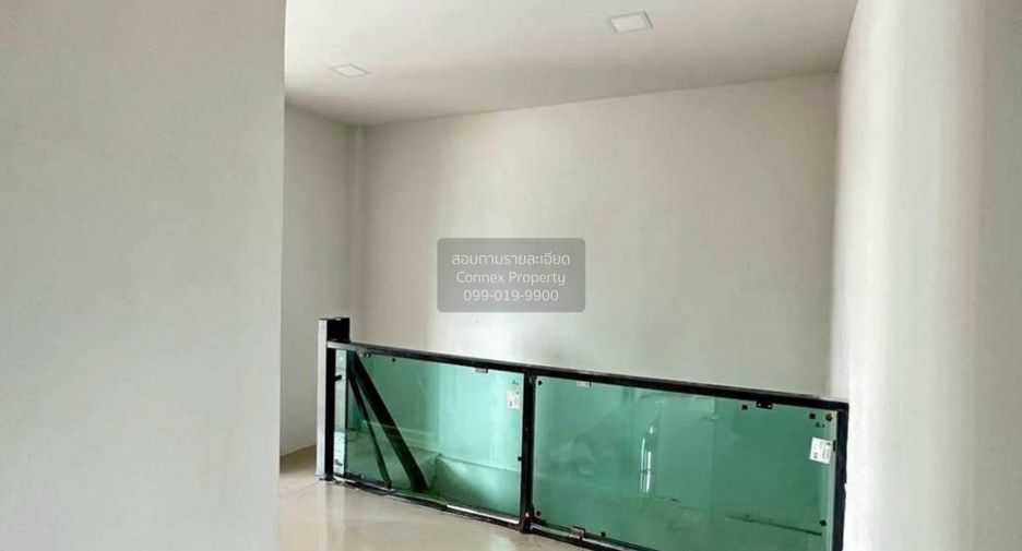 For sale 4 bedrooms townhouse in Mueang Nonthaburi, Nonthaburi