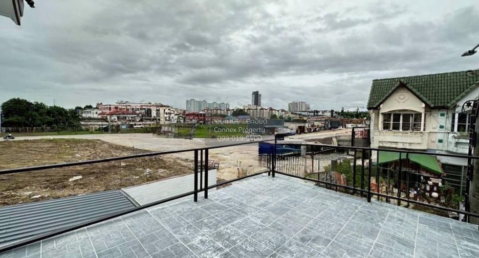 For sale 2 bedrooms townhouse in Mueang Nonthaburi, Nonthaburi
