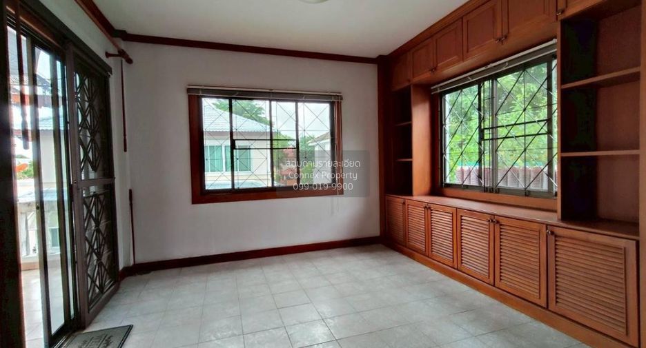 For sale 3 bedrooms house in Bang Phli, Samut Prakan