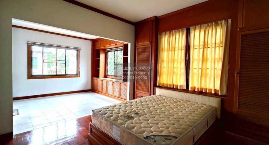 For sale 3 bedrooms house in Bang Phli, Samut Prakan