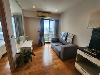 For sale 1 Beds condo in Khlong San, Bangkok