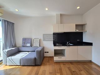 Продажа 1 кровать кондо в Кхлонг Сан, Бангкок