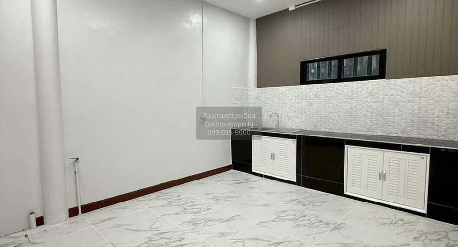 For sale 3 bedrooms townhouse in Bang Bua Thong, Nonthaburi