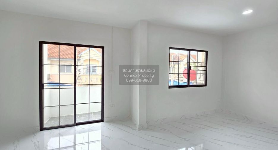 For sale 3 ベッドルーム townhouse in Thanyaburi, Pathum Thani