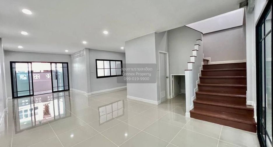 À vendre 3 chambres maison de ville à Bang Kruai, Nonthaburi