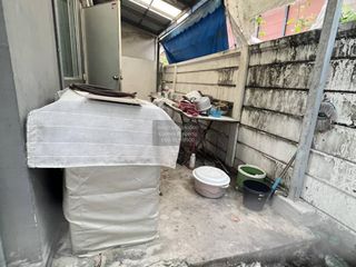 Casa adosada en venta de 3 habitaciones en Bang Phli, Samut Prakan