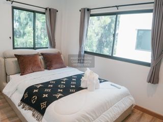 Casa adosada en alquiler de 4 habitaciones en Sai Mai, Bangkok