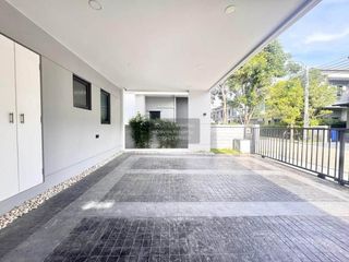 For rent 4 bedrooms house in Bang Phli, Samut Prakan