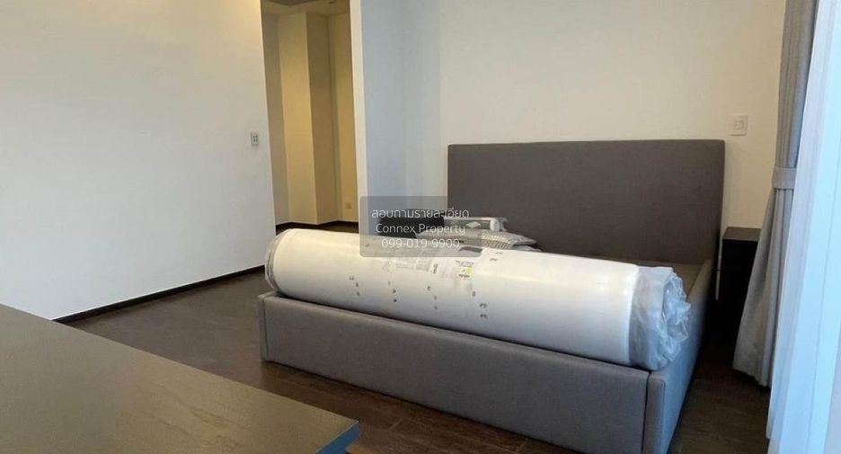 For rent 4 bedrooms condo in Bang Na, Bangkok