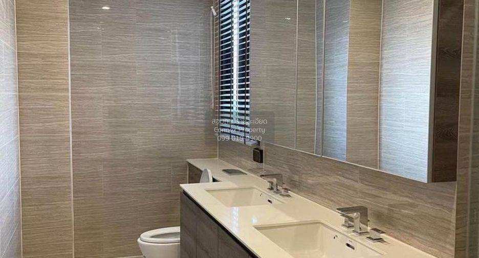 For rent 4 bedrooms condo in Bang Na, Bangkok