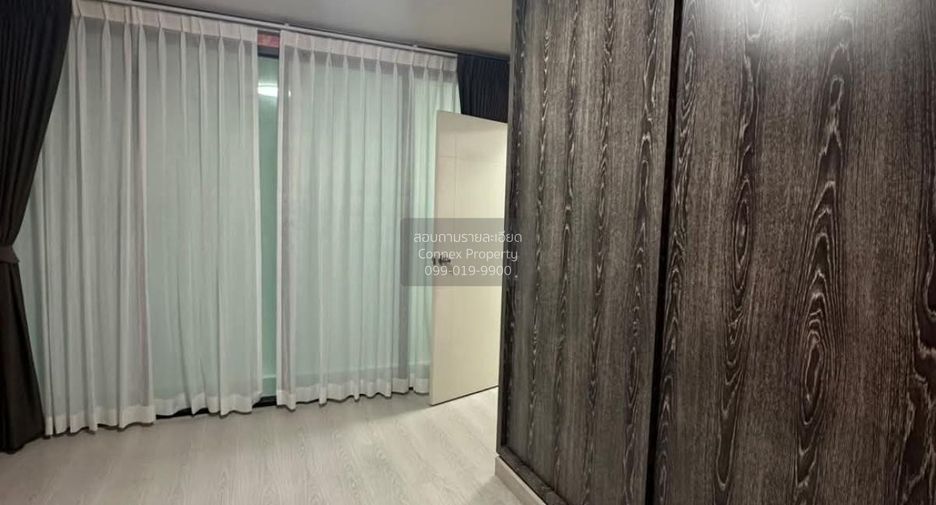 For rent 3 bedrooms townhouse in Bang Phli, Samut Prakan