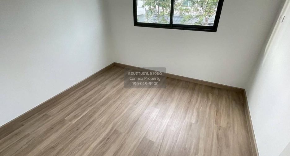 For rent 3 bedrooms townhouse in Bang Phli, Samut Prakan
