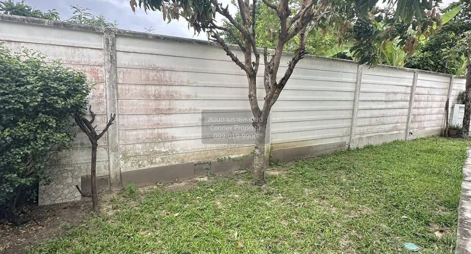 For rent 3 bedrooms house in Bang Na, Bangkok