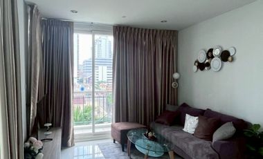 For rent 2 bed condo in Watthana, Bangkok