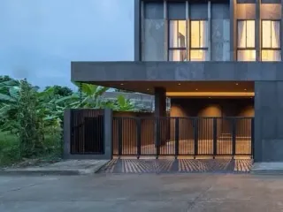 For sale 5 bed villa in Hang Dong, Chiang Mai