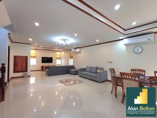 À louer 4 chambres maison à Bang Lamung, Chonburi