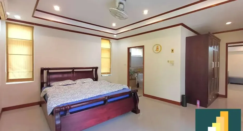 For rent 4 bedrooms house in Bang Lamung, Chonburi