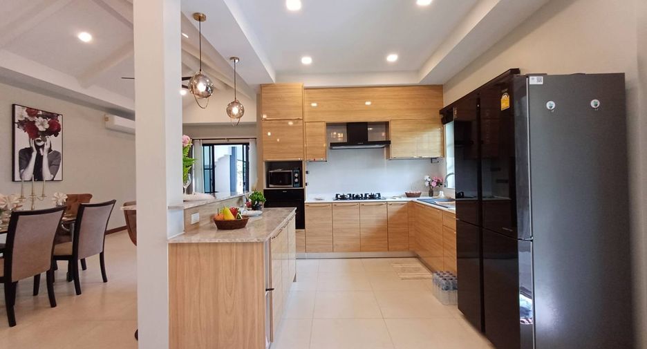 À vendre 3 chambres maison à East Pattaya, Pattaya