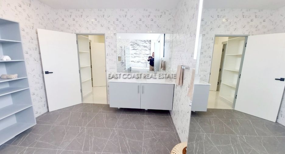 Продажа 5 спальни дом в Саттахип, Чонбури