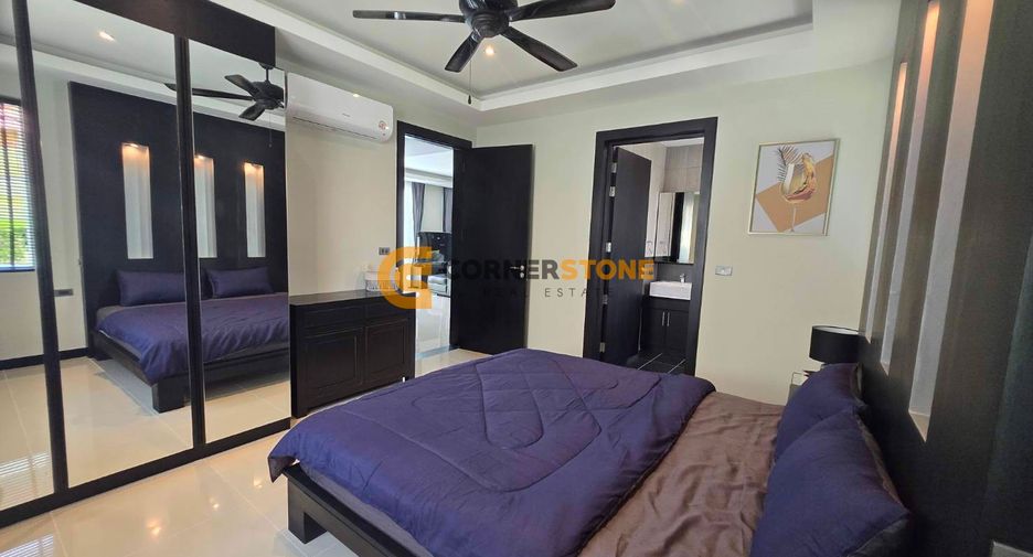 For sale 4 bedrooms house in East Pattaya, Pattaya