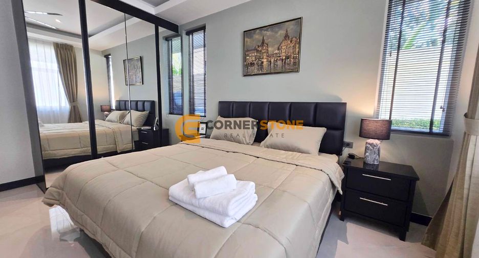For sale 4 bedrooms house in East Pattaya, Pattaya
