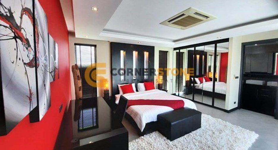For sale 5 bedrooms house in Jomtien, Pattaya
