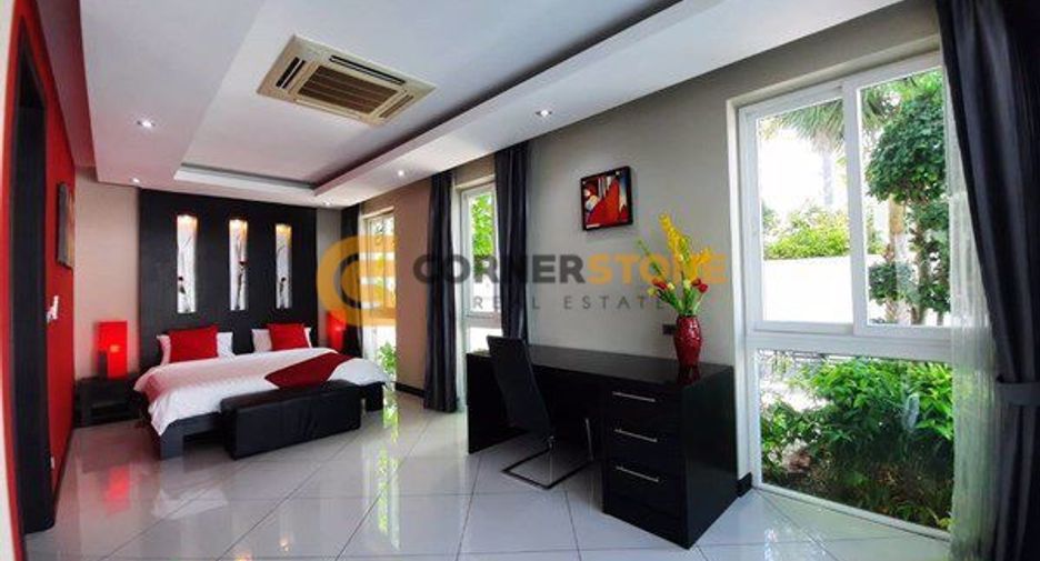 For sale 5 bedrooms house in Jomtien, Pattaya