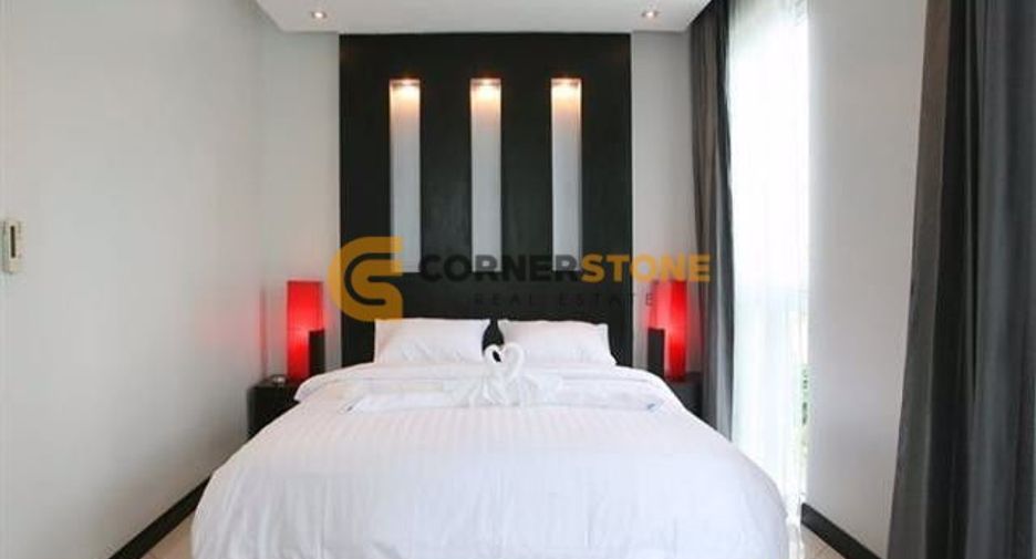 For sale 5 bedrooms house in Jomtien, Pattaya