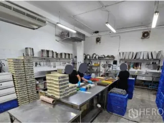 For rent and for sale office in Suan Luang, Bangkok