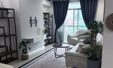 For rent そして for sale 2 ベッドルーム condo in Watthana, Bangkok