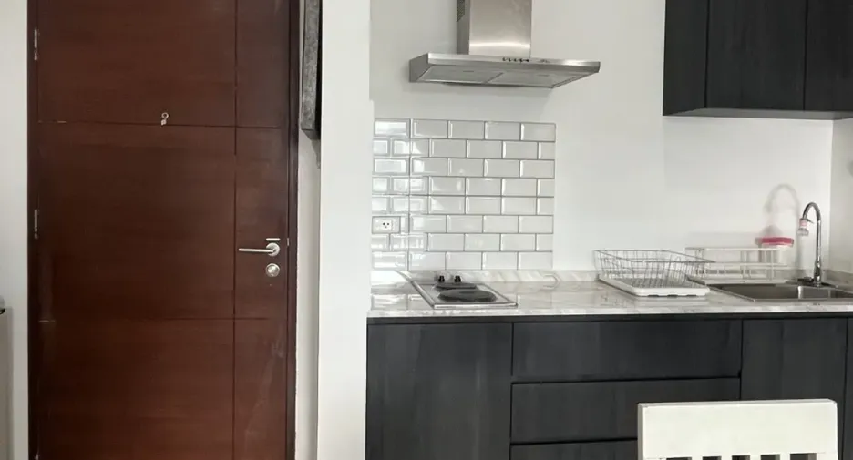 For rent そして for sale 2 ベッドルーム condo in Watthana, Bangkok