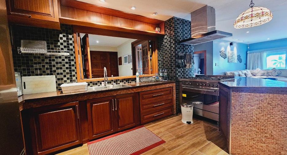 À vendre 3 chambres condo 