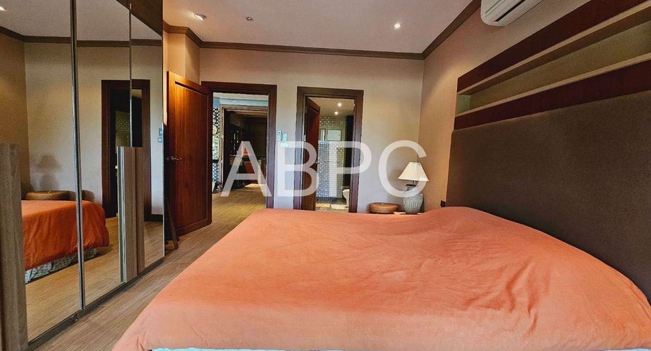 À vendre 3 chambres condo 