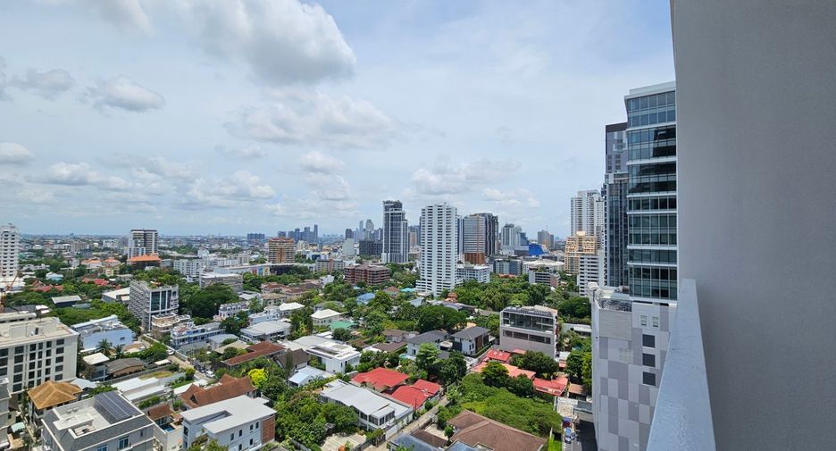 Condo en alquiler de 2 habitaciones en Watthana, Bangkok