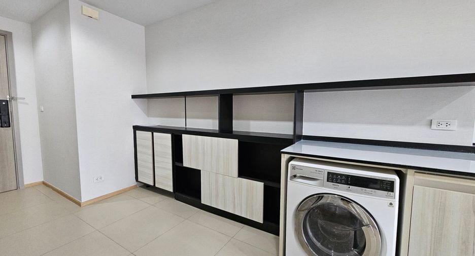 Condo en alquiler de 2 habitaciones en Watthana, Bangkok