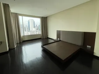 For rent and for sale 3 bedrooms condo in Sathon, Bangkok