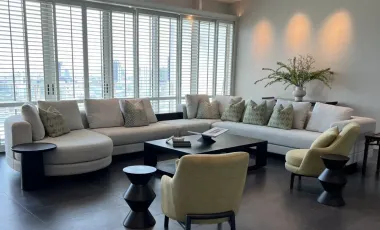 For sale 4 bedrooms condo in Pathum Wan, Bangkok