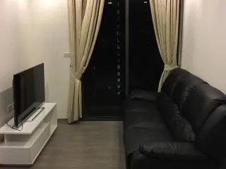 For rent 1 bed condo in Khlong San, Bangkok