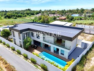 Haus zum Kauf mit 5 Zimmer in Bang Lamung, Chonburi