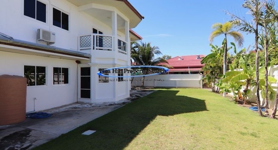 For sale 4 bedrooms house in Hua Hin, Prachuap Khiri Khan