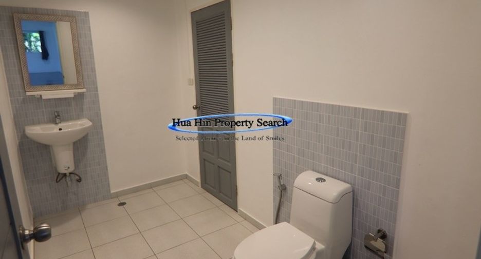 For sale 4 bedrooms house in Hua Hin, Prachuap Khiri Khan