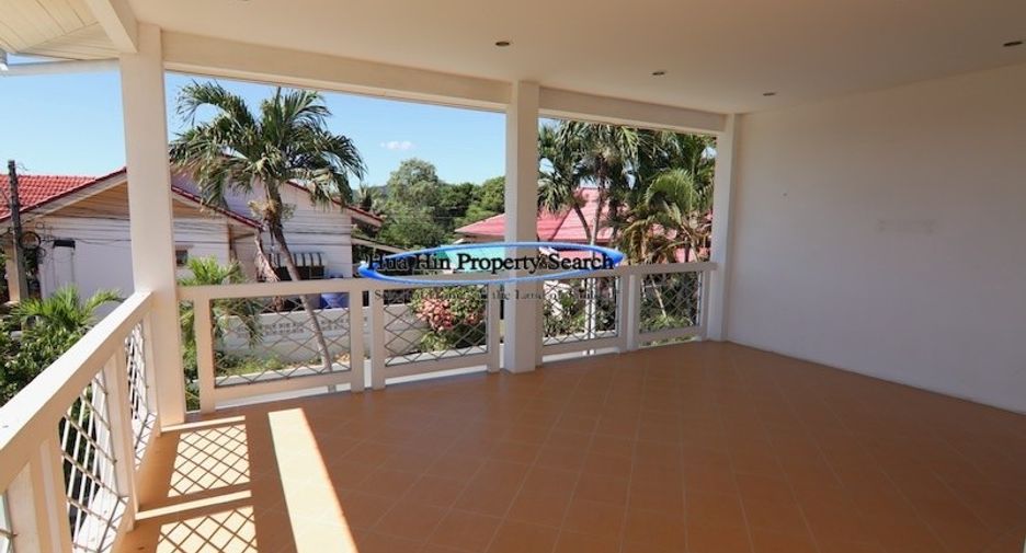 For sale 4 bedrooms house in Hua Hin, Prachuap Khiri Khan