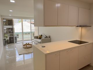 For sale 2 bed condo in Khlong Toei, Bangkok