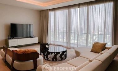 For sale 3 bed condo in Khlong San, Bangkok