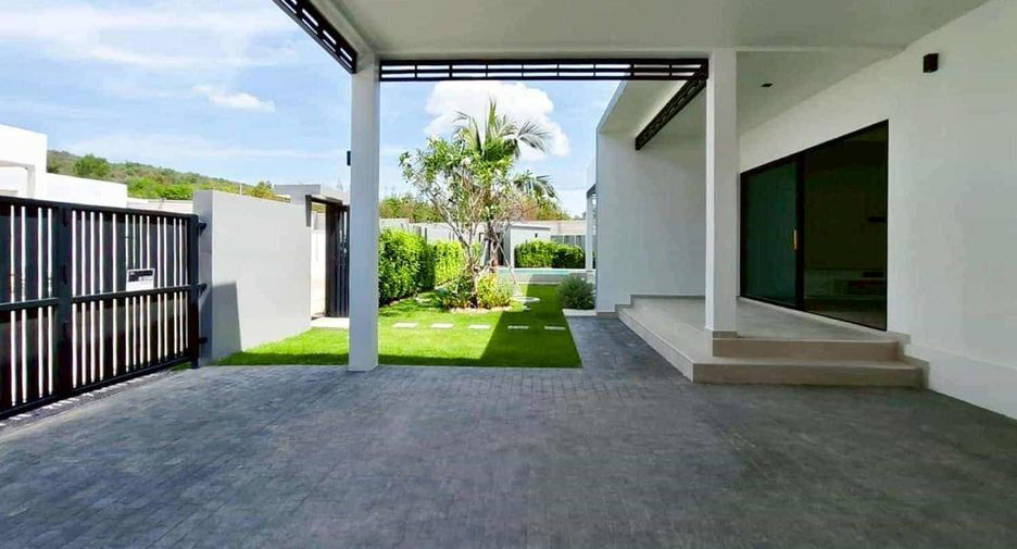 For sale 3 bedrooms villa in Hua Hin, Prachuap Khiri Khan